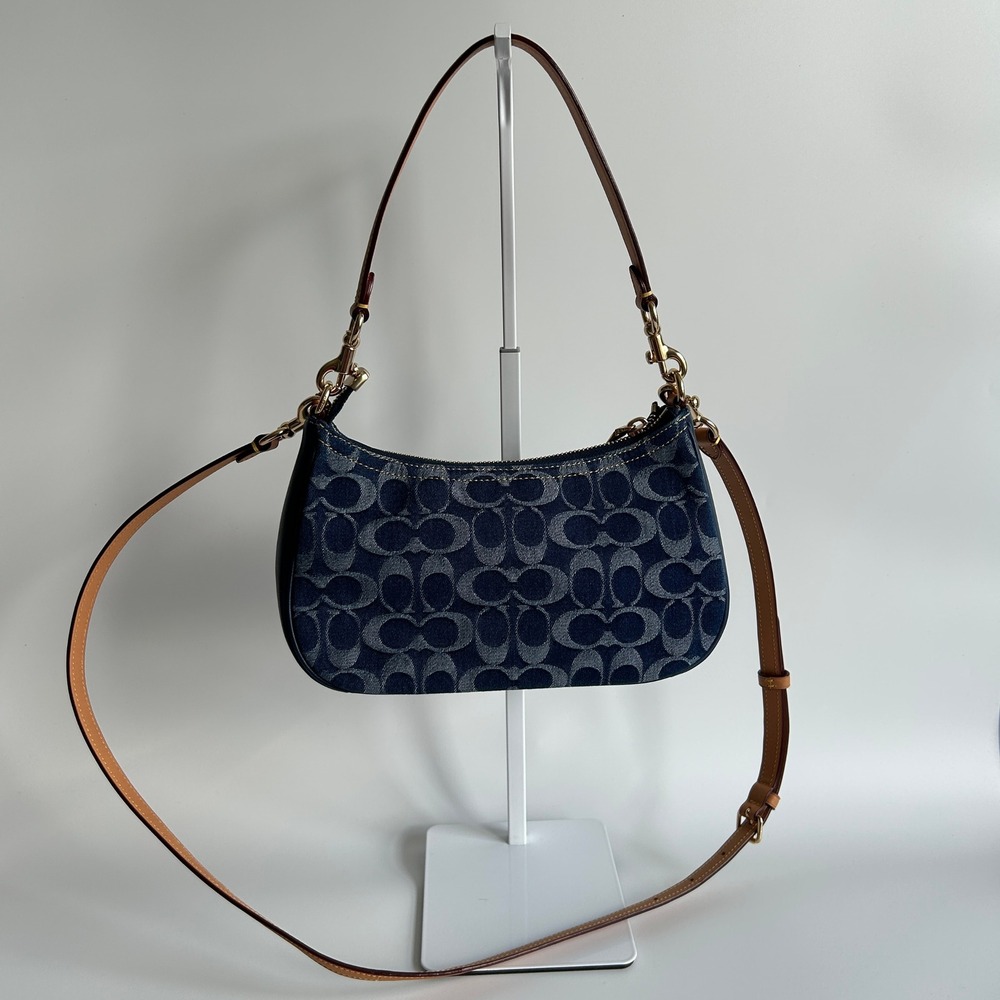 Coach Teri Indigo Signature Denim Leather Shoulder Bag Excellent - Picture 3 of 13